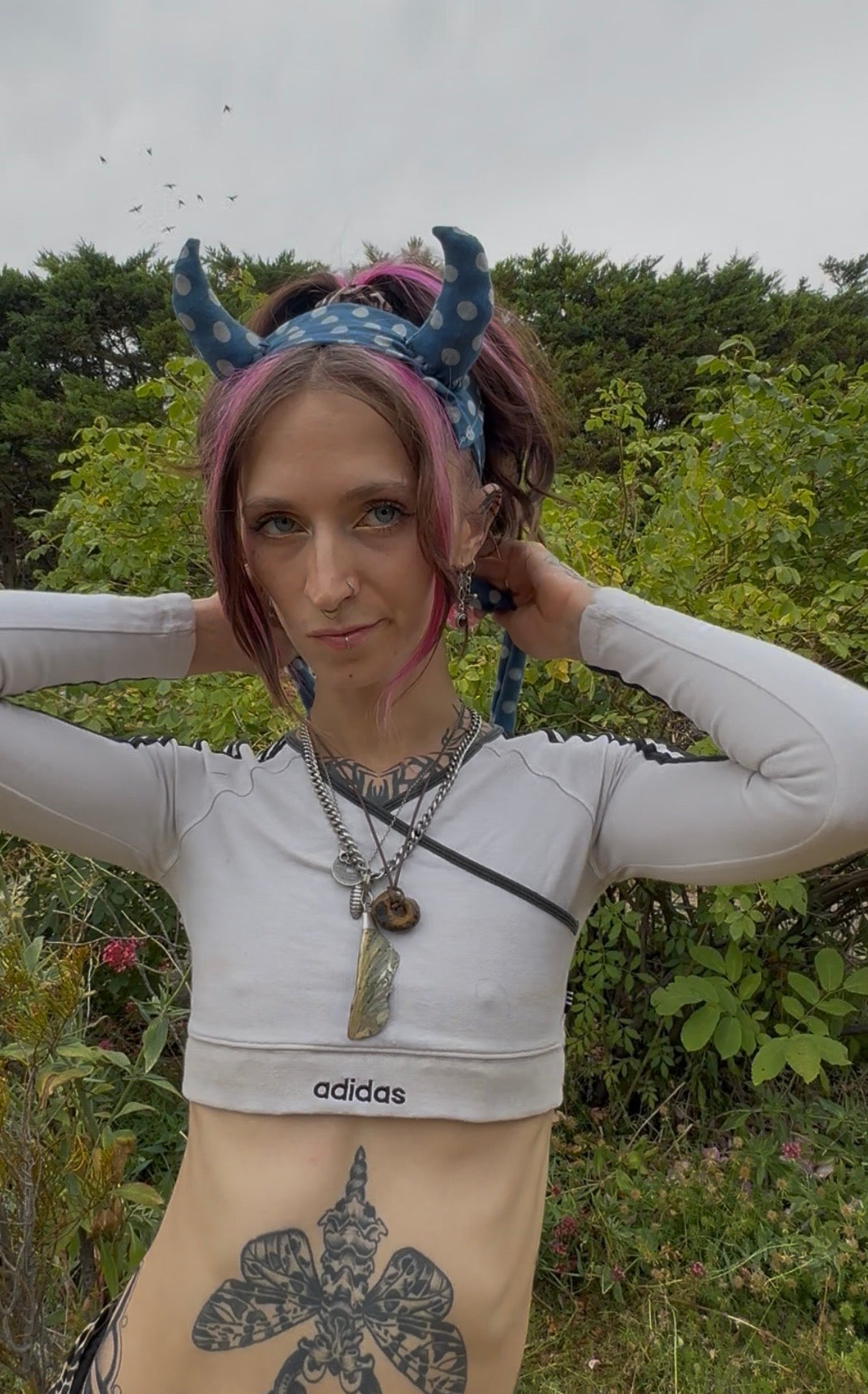Denim polka horns