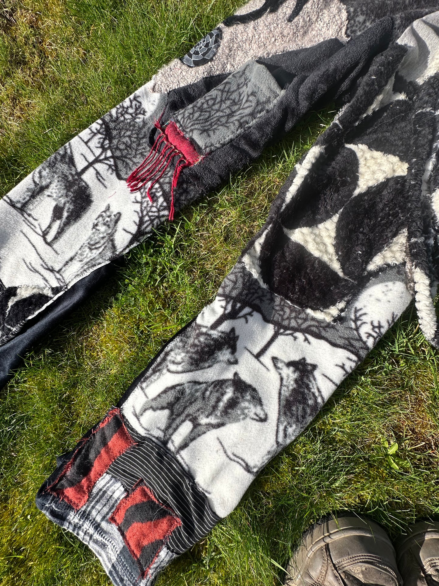 Wolf Trackies